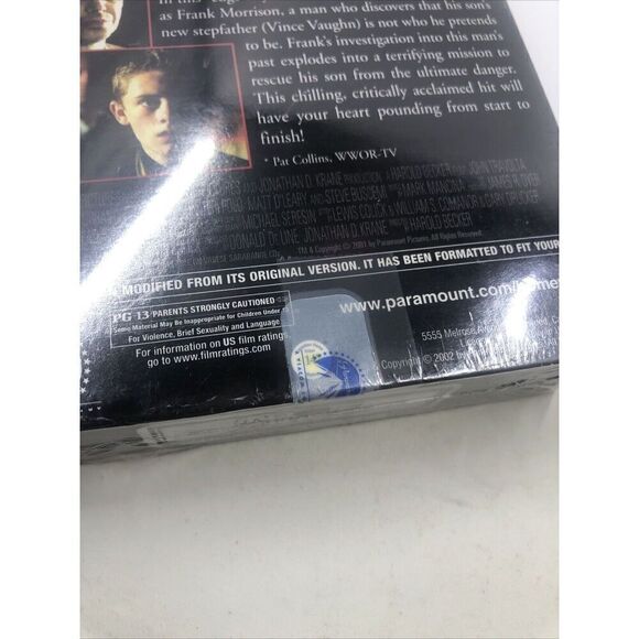 Domestic Disturbance (VHS, 2002). John Travolta, Vince Vaughn - Picture 6 of 7